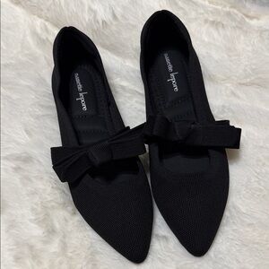 Nanette Lepore Black Pointed Bow Knit Flats 7.5 NWOB